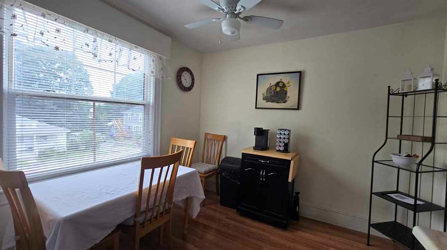 Furnished Finder property 619677_2 photo 9
