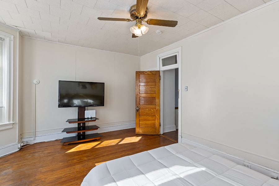 Furnished Finder property 619705_1 photo 23
