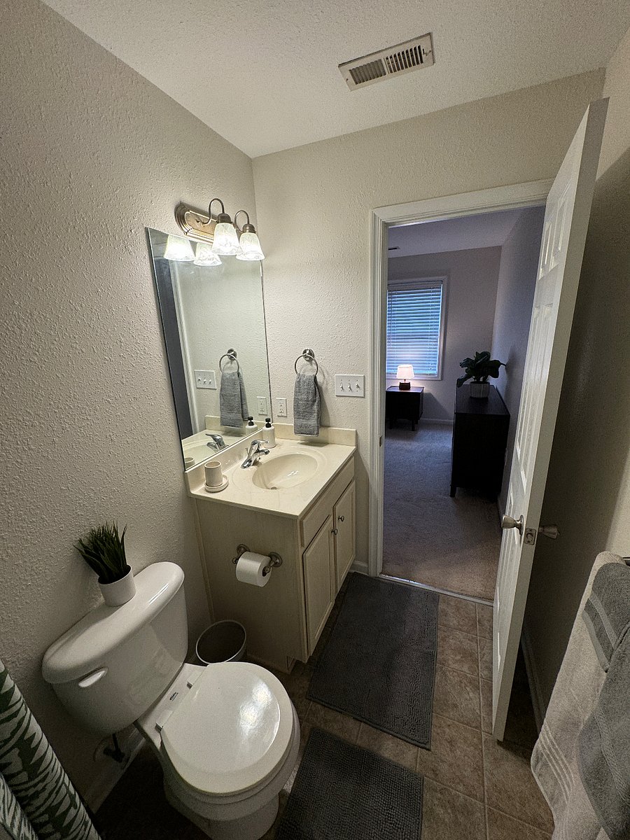 Furnished Finder property 619733_1 photo 6