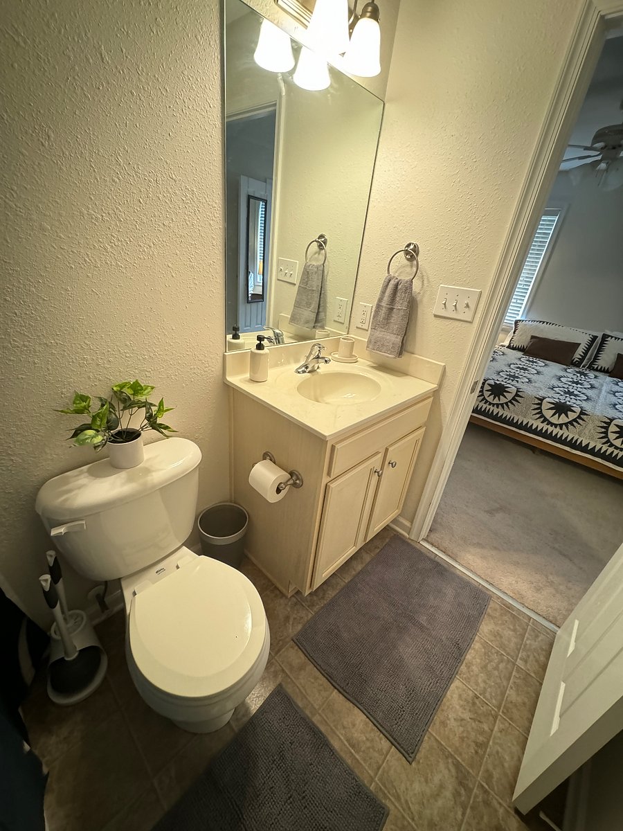 Furnished Finder property 619733_1 photo 20