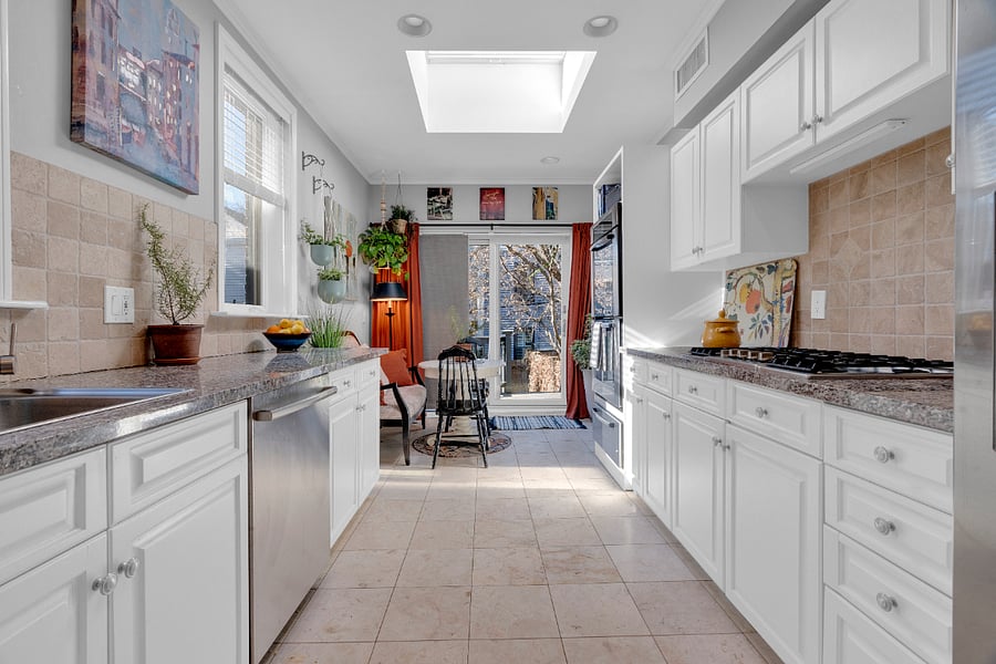 Kitchen and breakfast nook