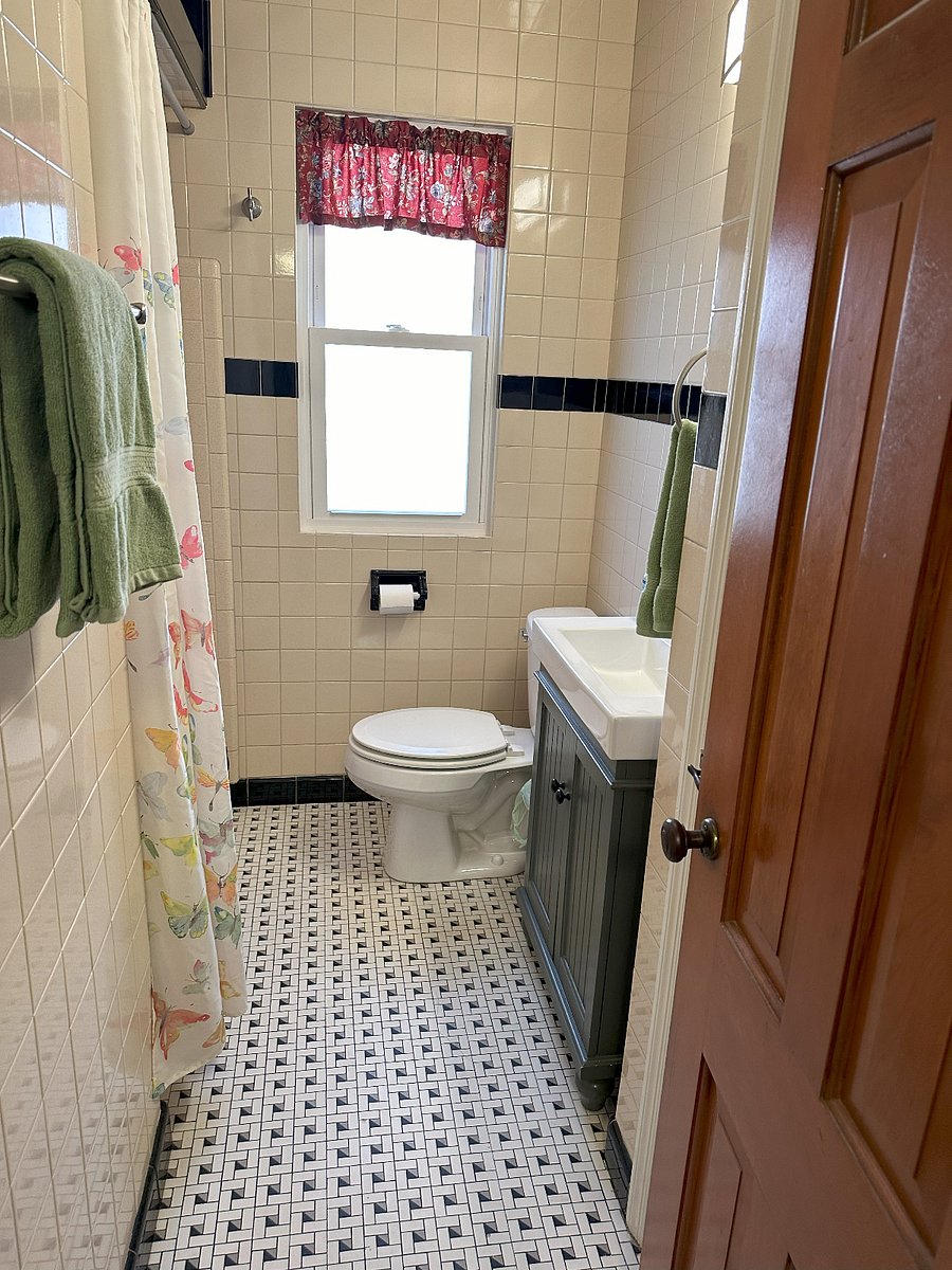 Furnished Finder property 619791_2 photo 10