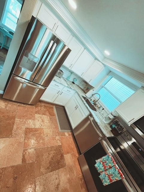 Furnished Finder property 619800_1 photo 10