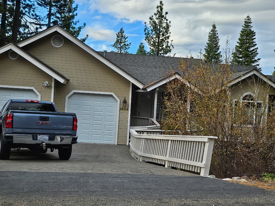 Furnished Finder property 619830_1 photo 2