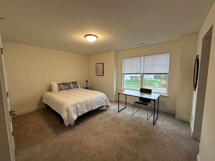 Furnished Finder property 619880_1 photo 9