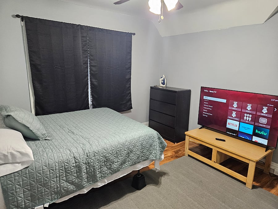 Furnished Finder property 619883_1 photo 18