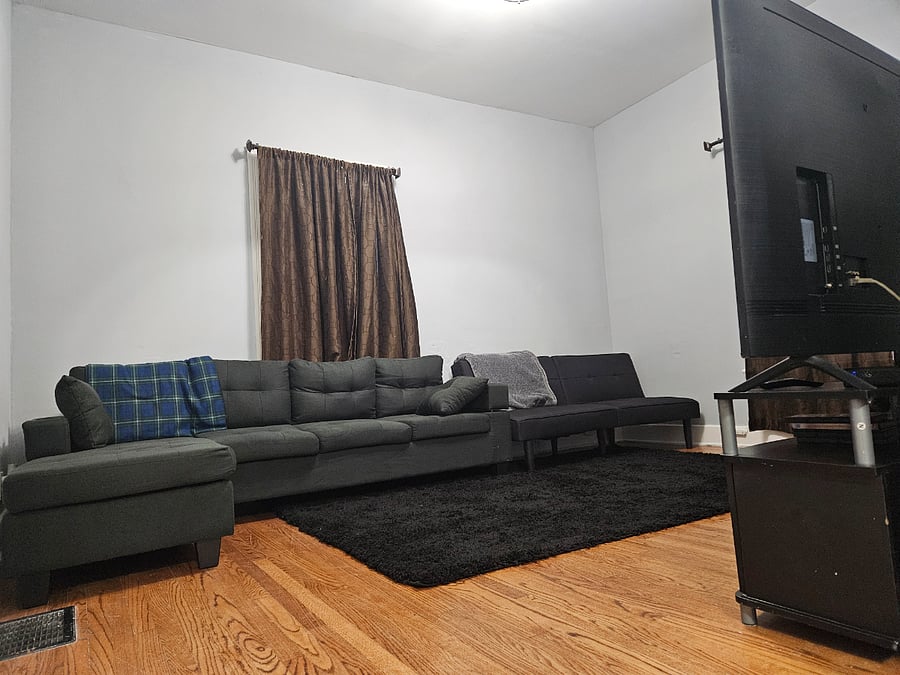 Furnished Finder property 619883_1 photo 7