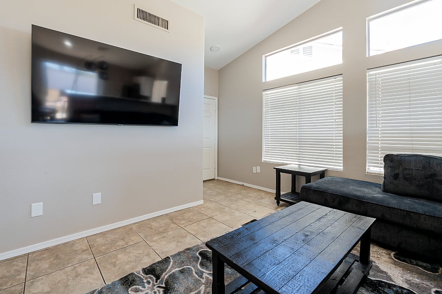 Furnished Finder property 619886_1 photo 7
