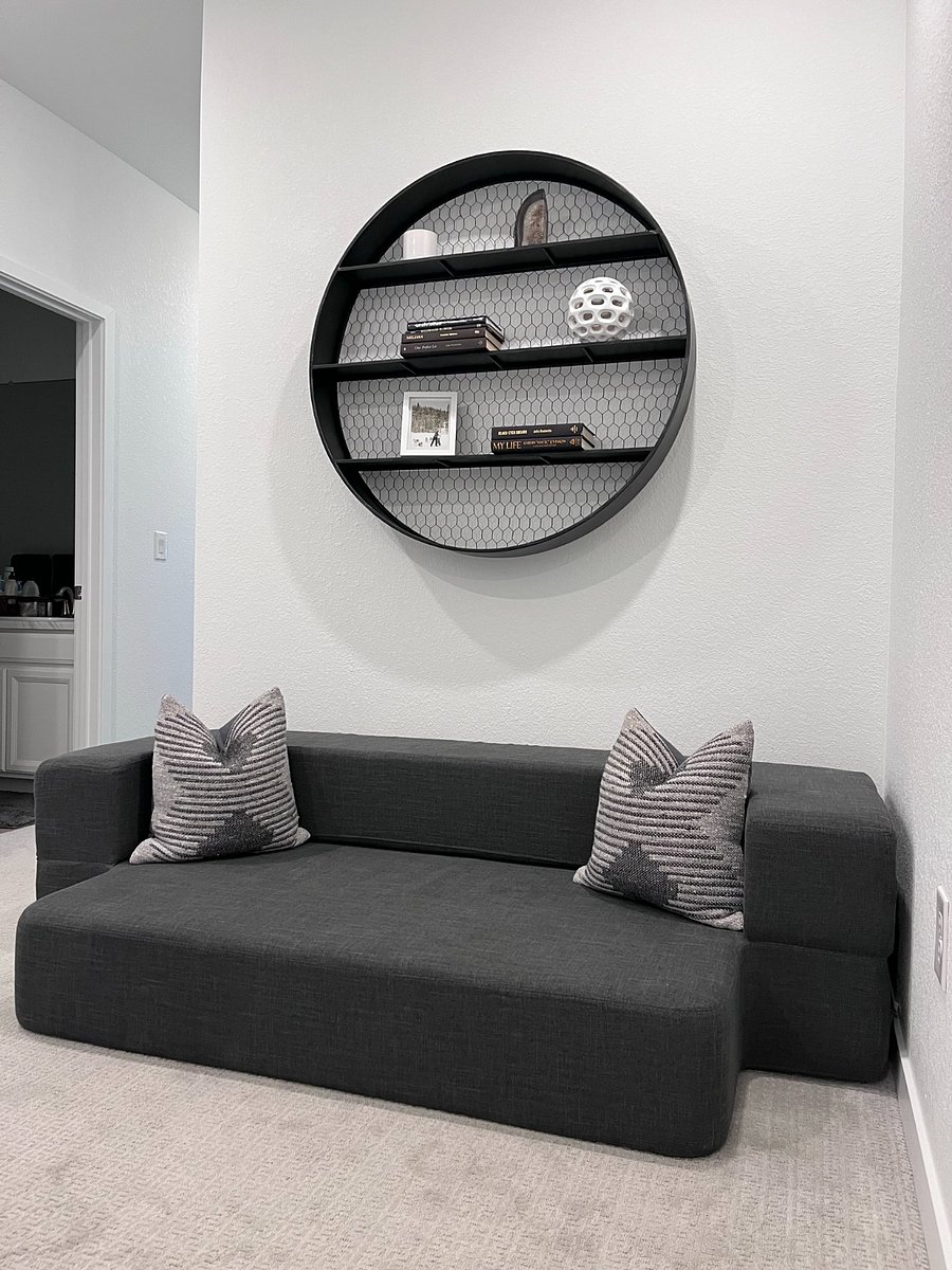 2nd floor reading nook