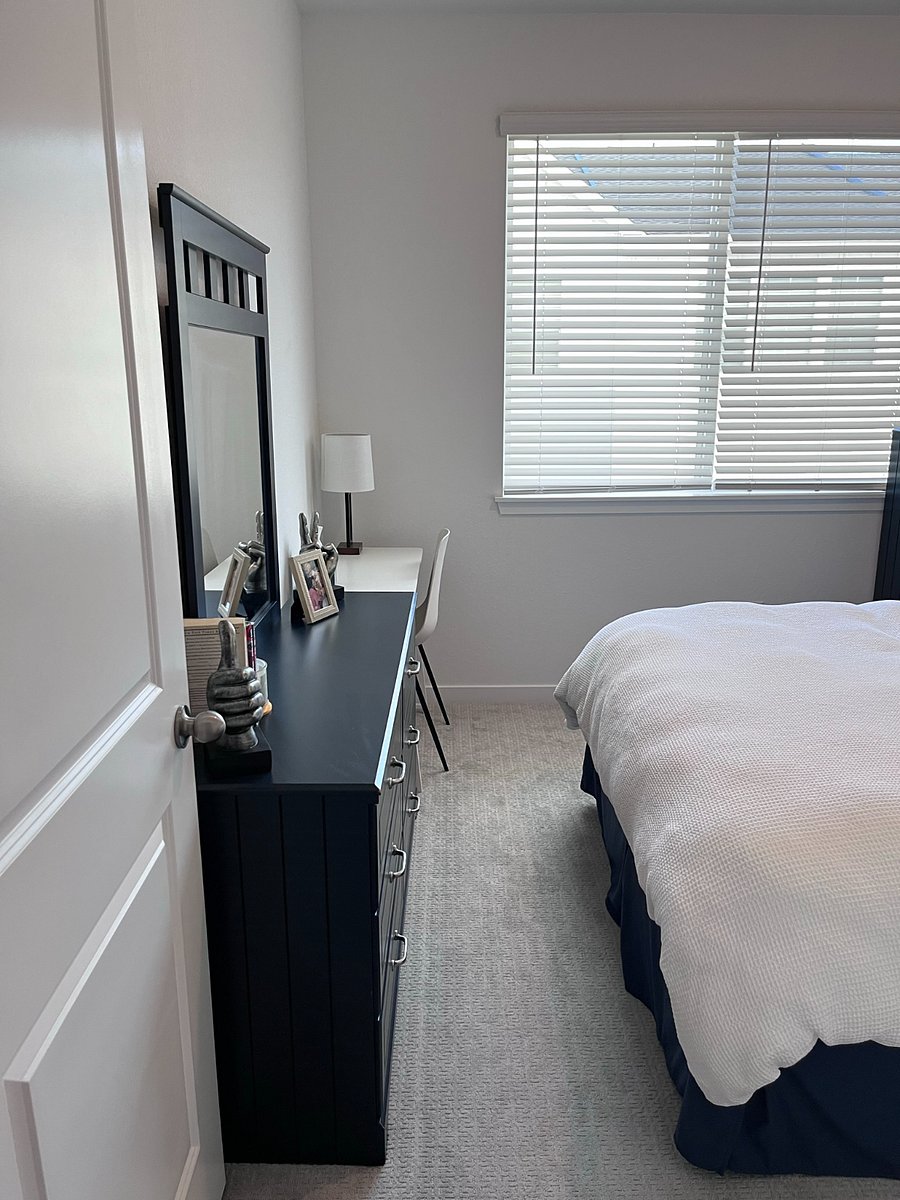 Private Bedroom Entry