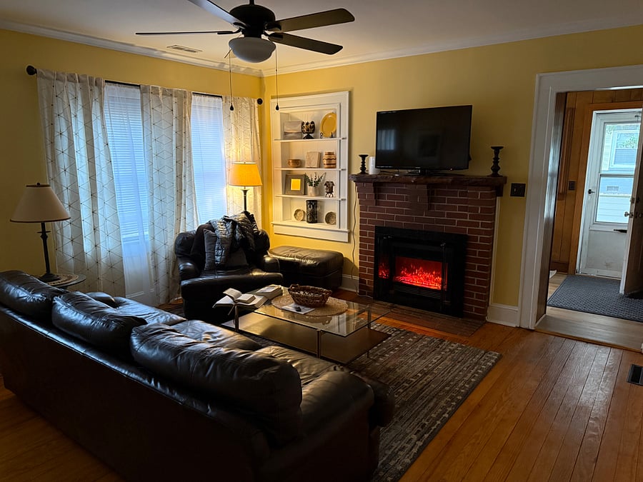 Furnished Finder property 619901_1 photo 18