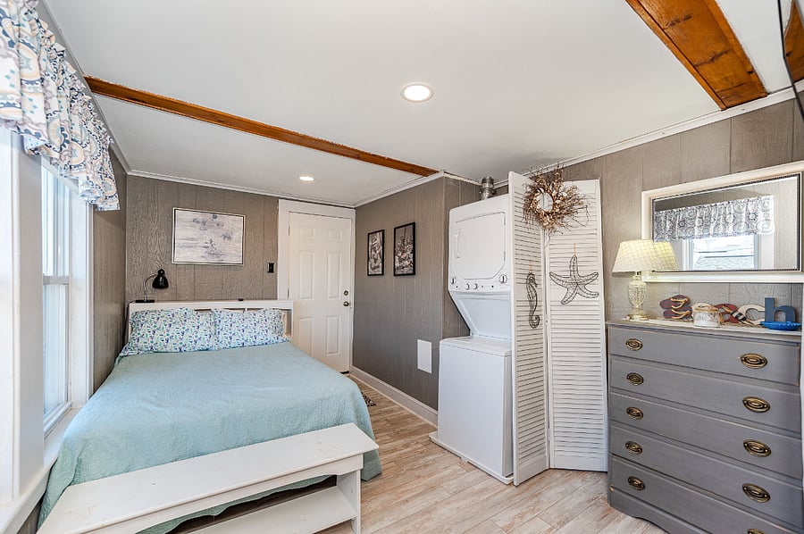 Furnished Finder property 620103_1 photo 16