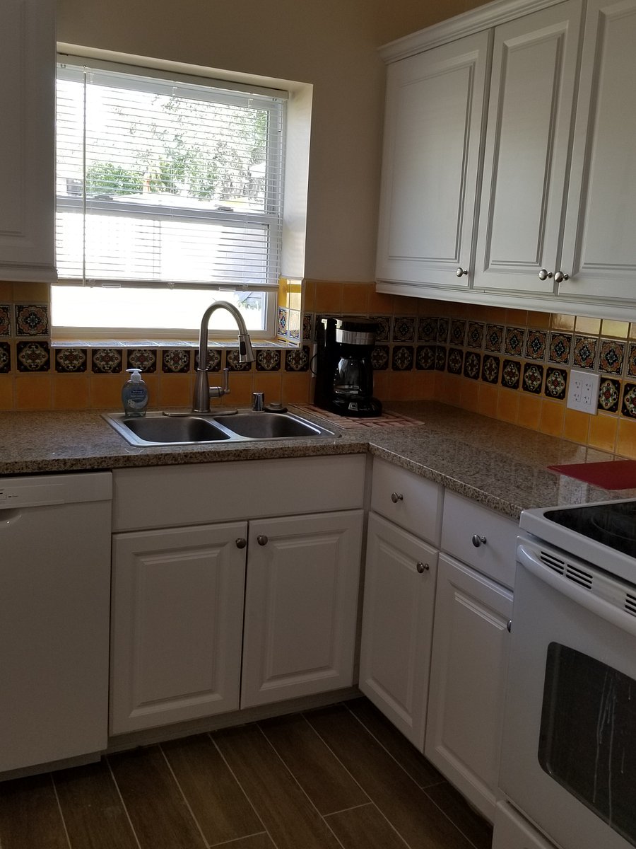 Furnished Finder property 620194_1 photo 3