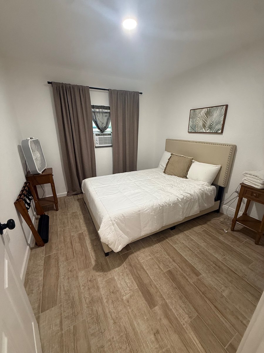 Furnished Finder property 620204_1 photo 28