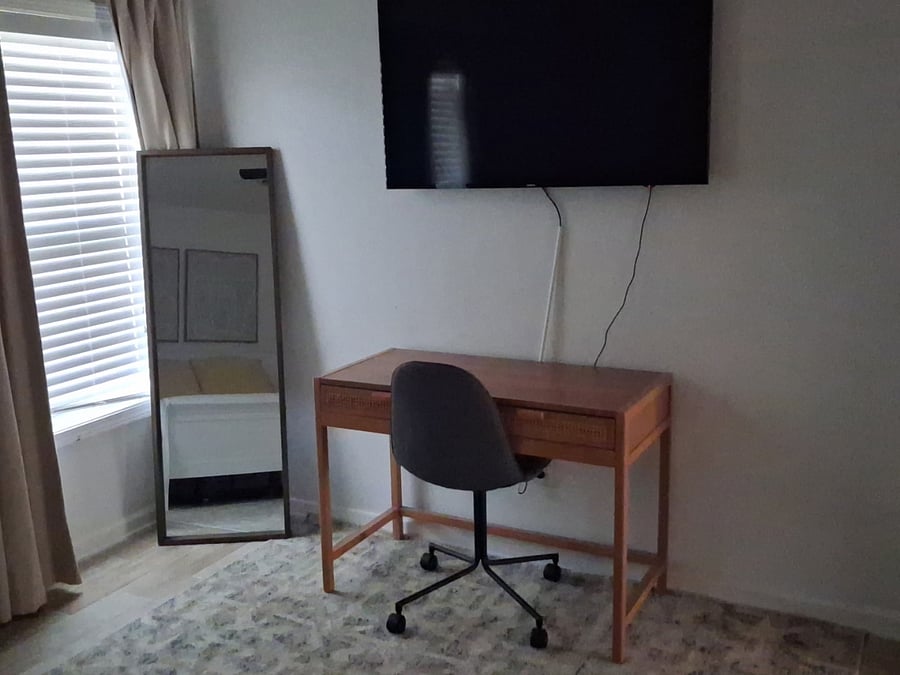 Furnished Finder property 620204_1 photo 18