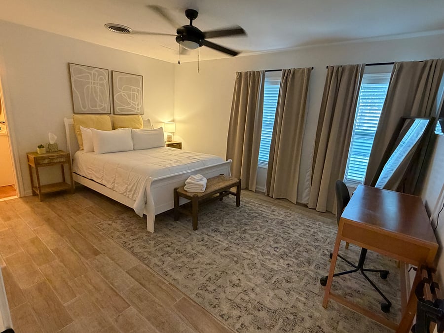 Furnished Finder property 620204_1 photo 16