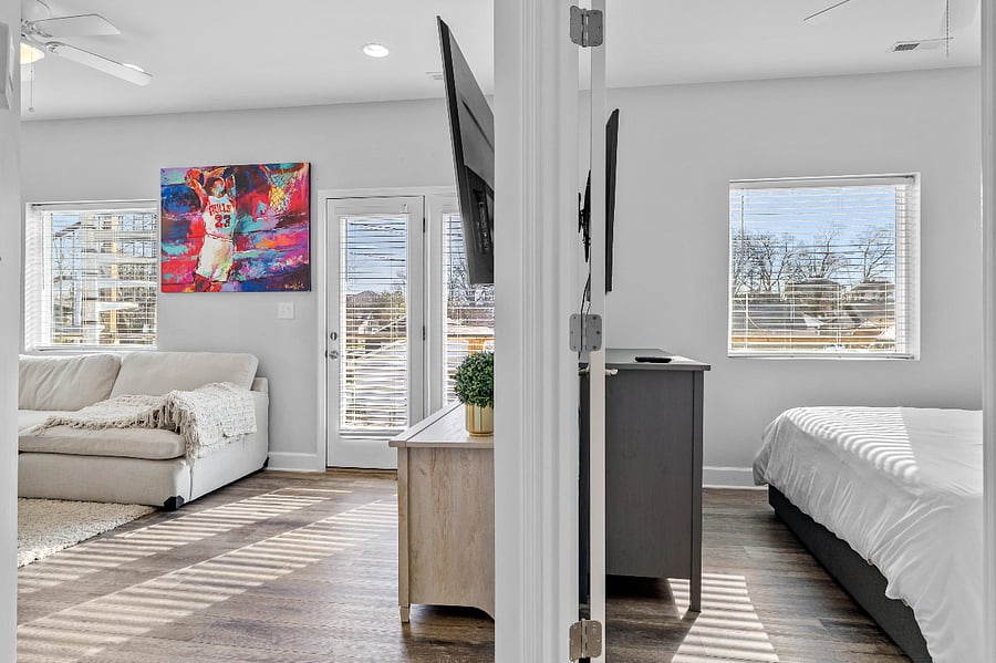 Furnished Finder property 620212_1 photo 18