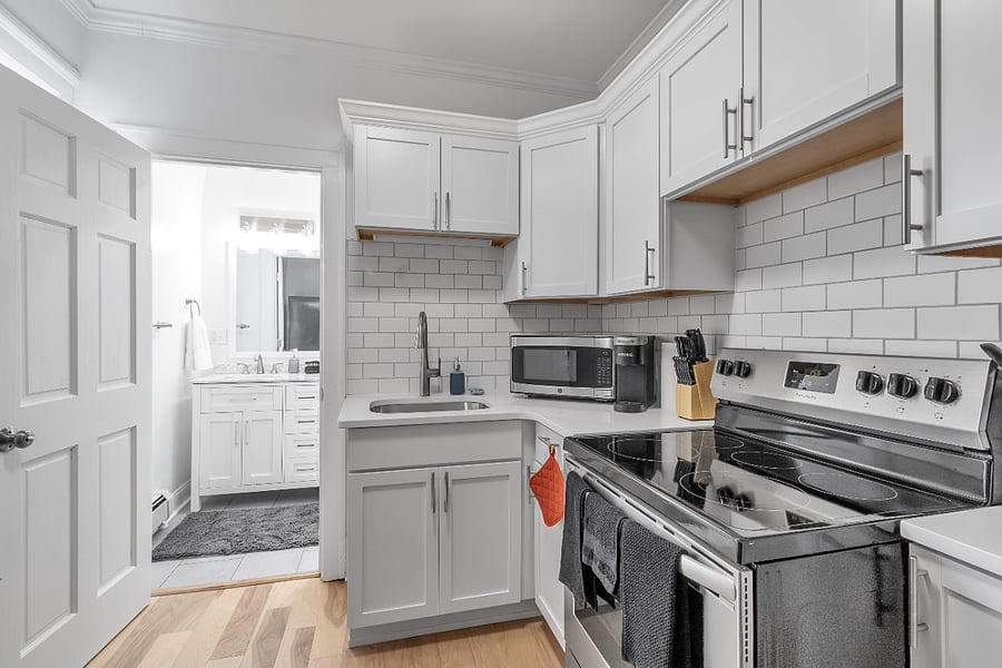 Furnished Finder property 620259_1 photo 9