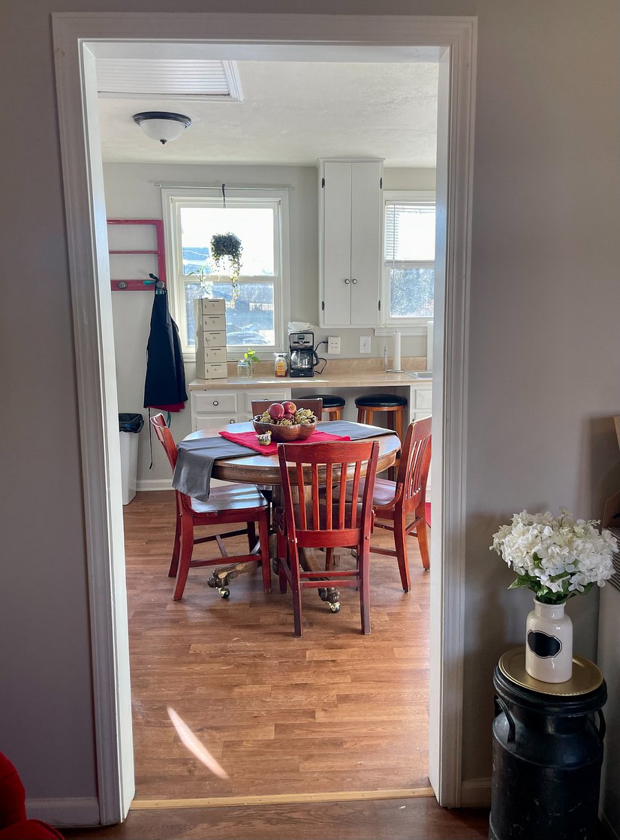 Furnished Finder property 620275_1 photo 11