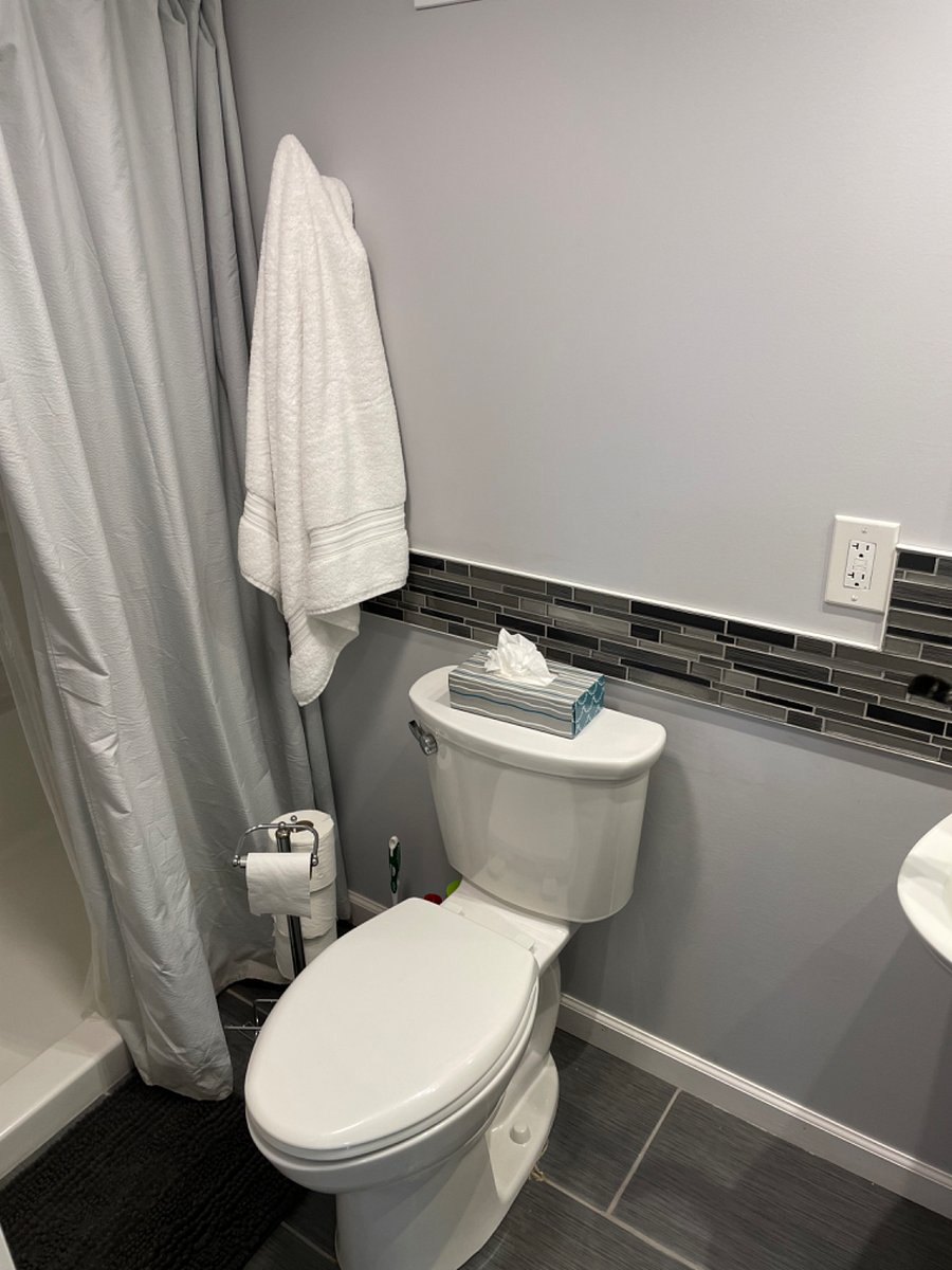 Furnished Finder property 620303_1 photo 20