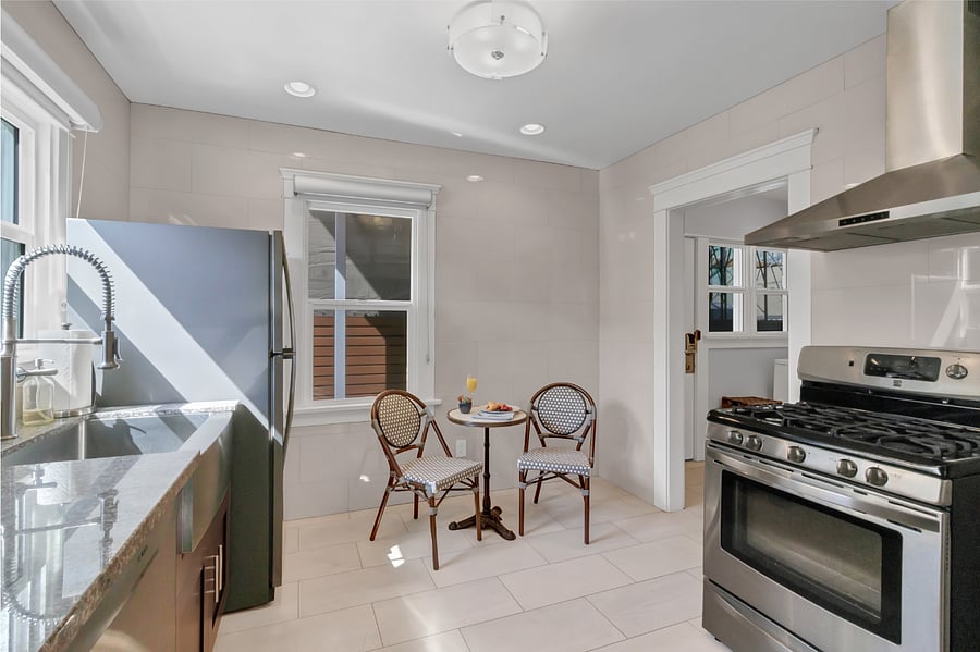 Furnished Finder property 620319_1 photo 11