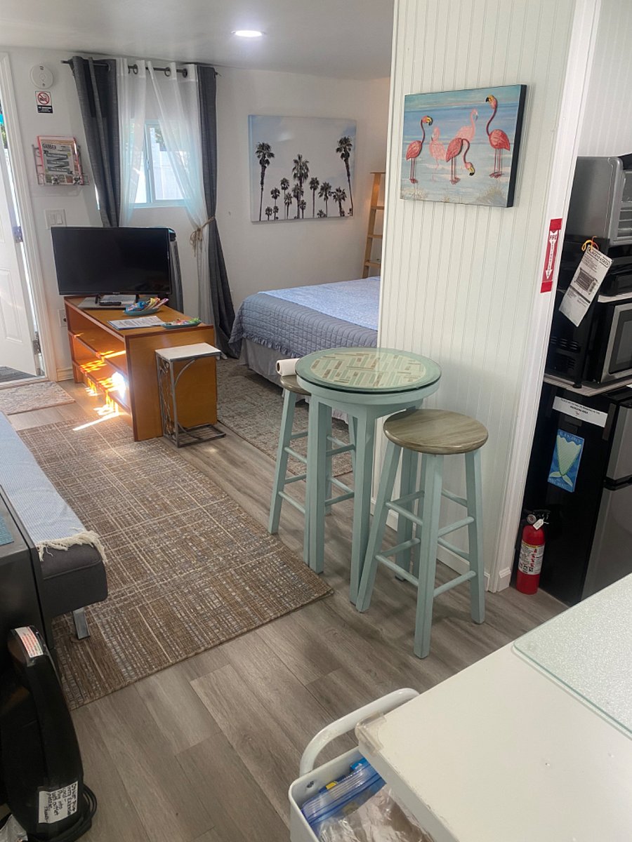 Furnished Finder property 620331_1 photo 31