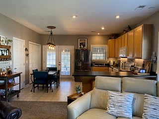 Furnished Finder property 620374_1 photo 15