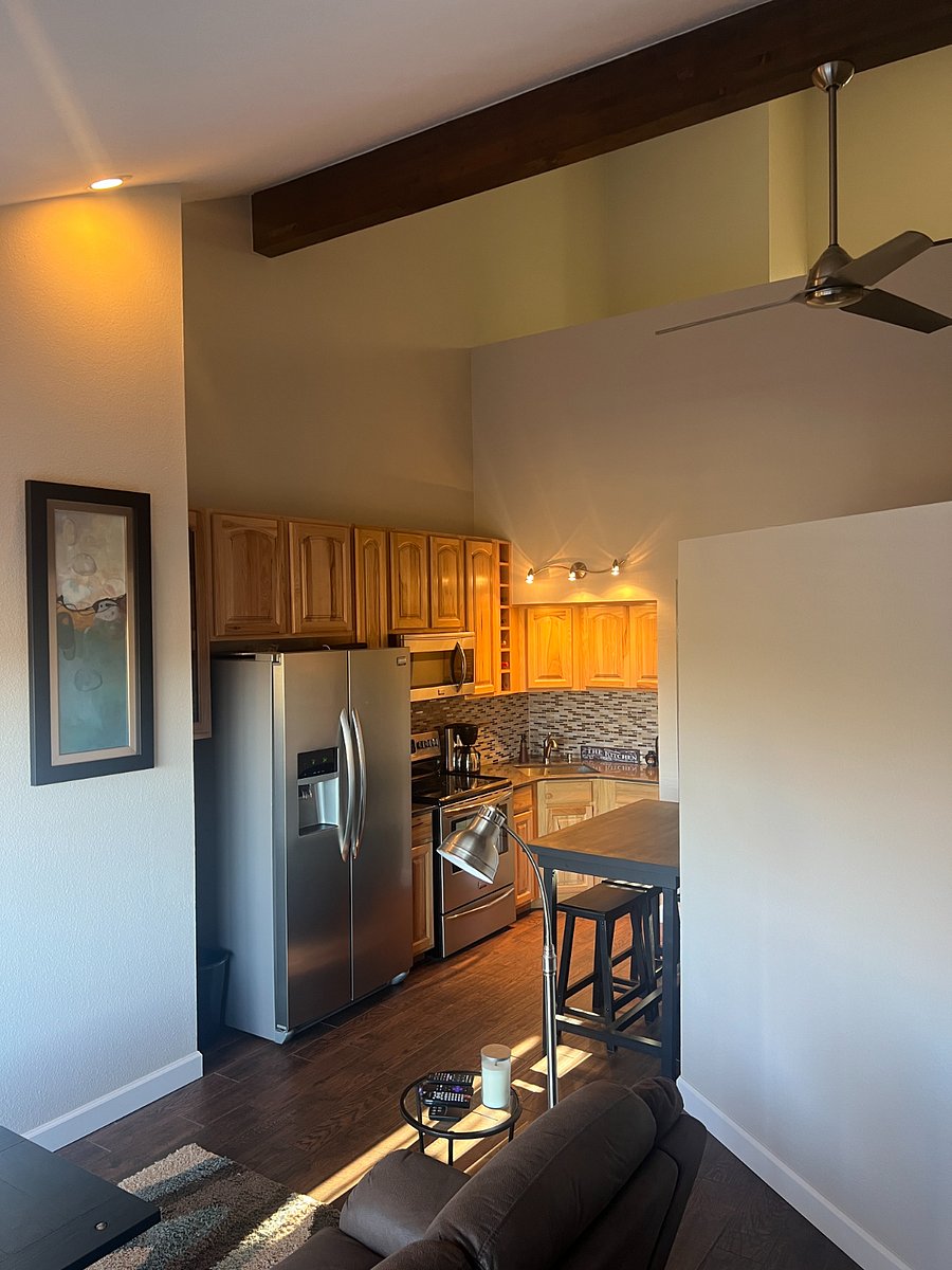 Air Conditioned, Ceiling Fans and Plenty of Lighting