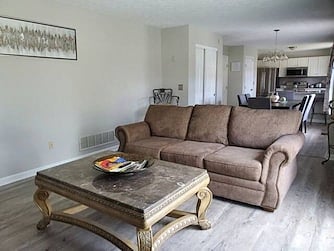 Furnished Finder property 620424_1 photo 4