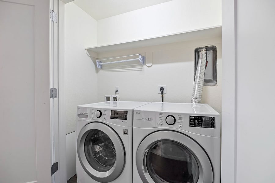 In Unit NEW LG Washer and Dryer 