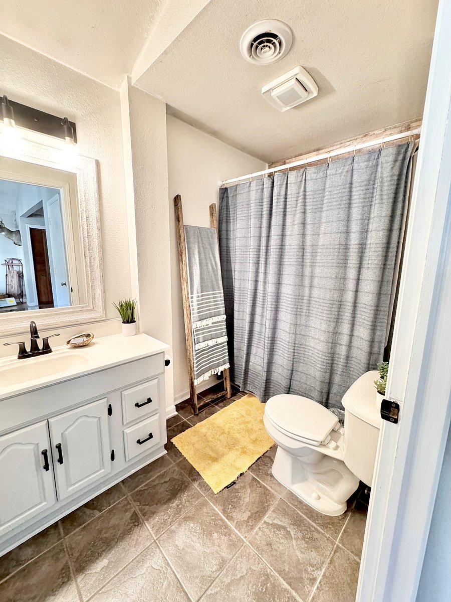 Furnished Finder property 620535_1 photo 11