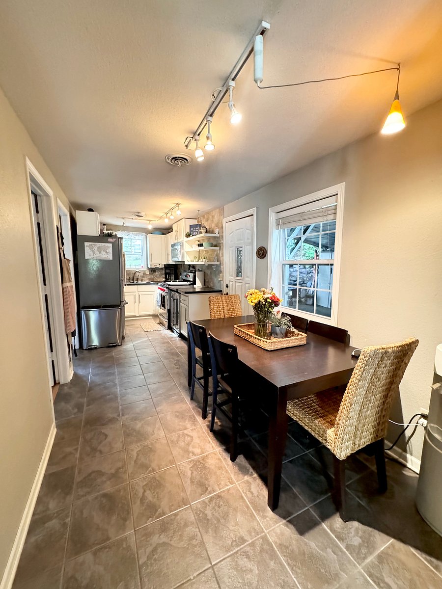 Furnished Finder property 620535_1 photo 5