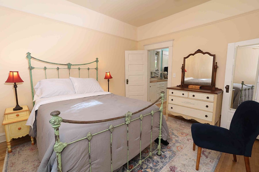 Furnished Finder property 620536_1 photo 12