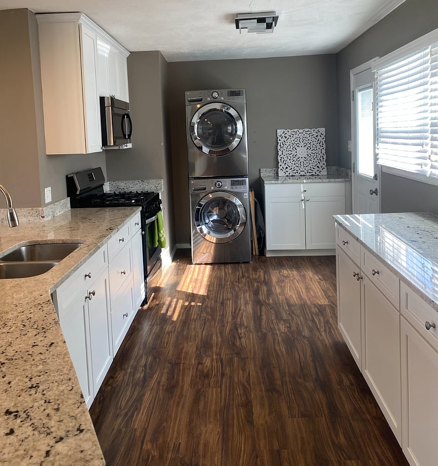 Furnished Finder property 620601_1 photo 11