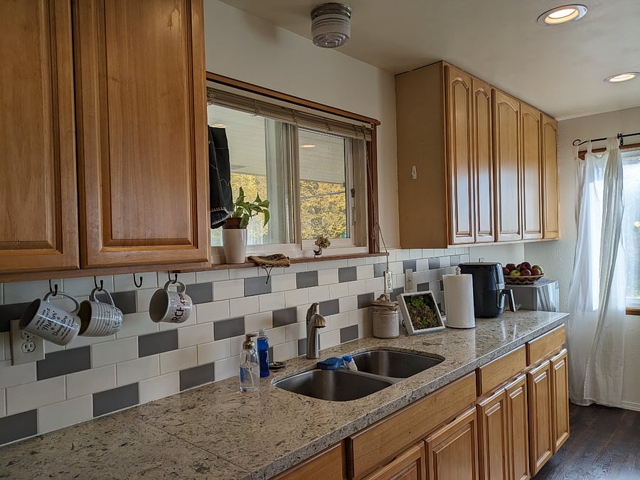 Furnished Finder property 620602_1 photo 5