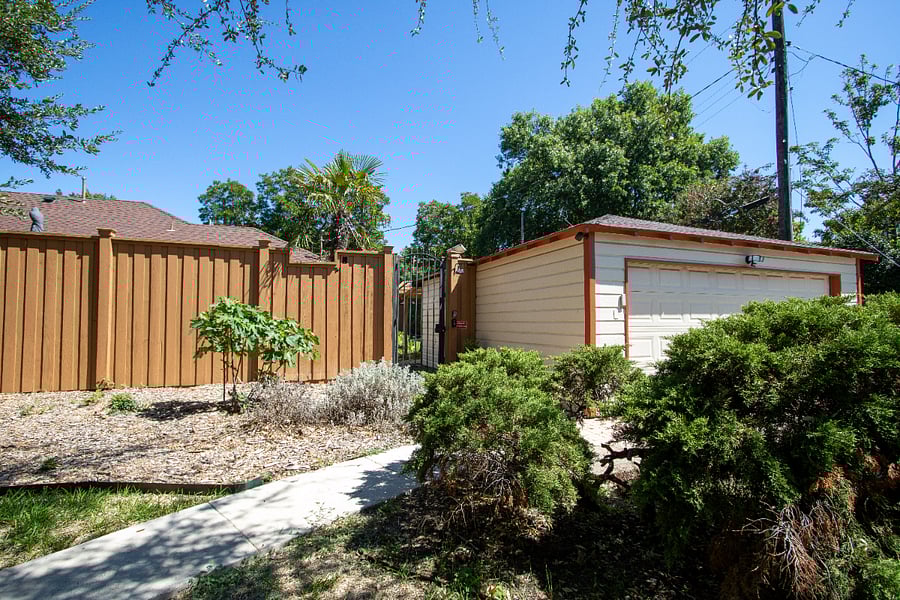 Furnished Finder property 620608_2 photo 11