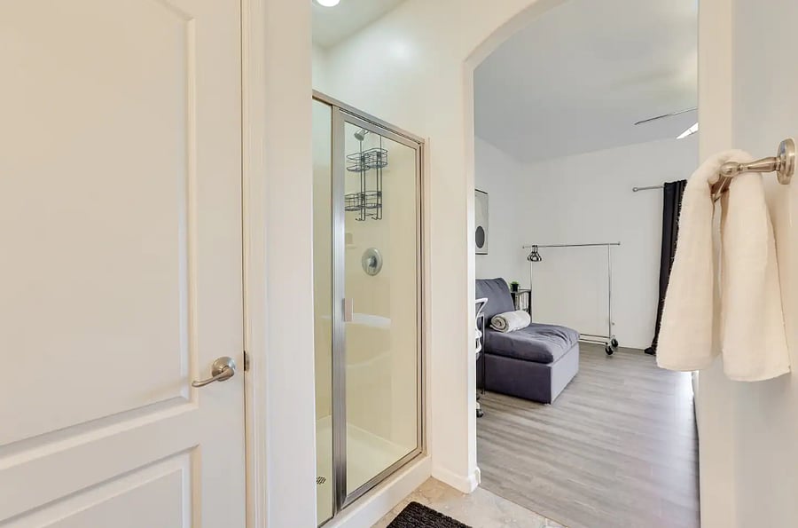 Furnished Finder property 620611_1 photo 11