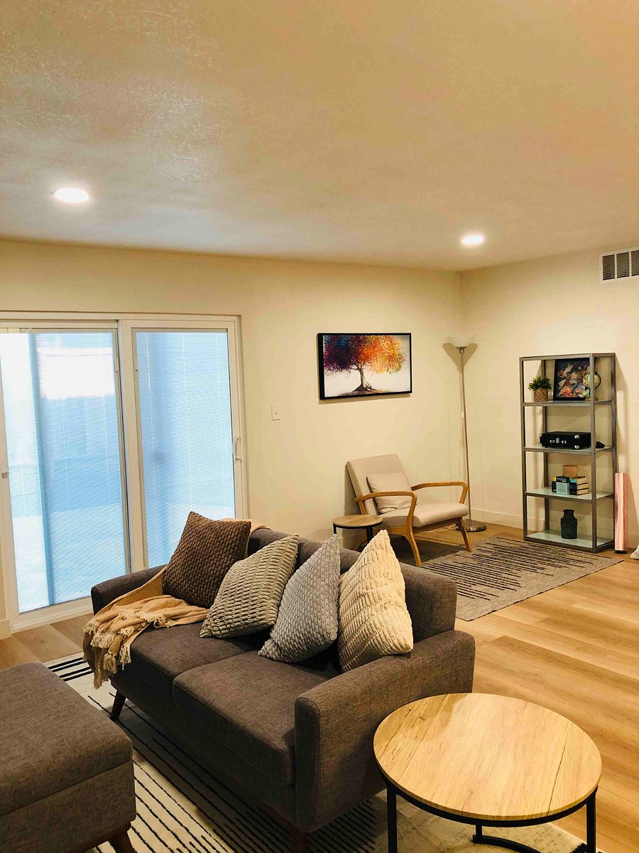 Furnished Finder property 620647_2 photo 17