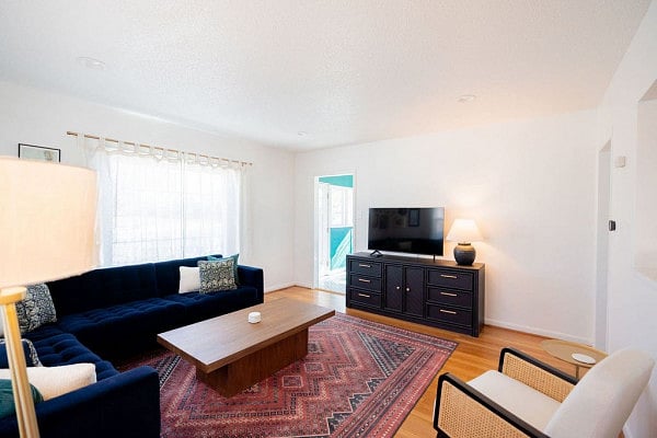 Furnished Finder property 620683_1 photo 13