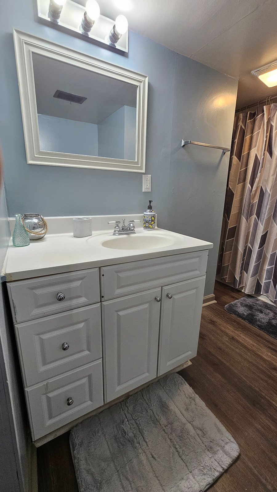 Furnished Finder property 620757_2 photo 9