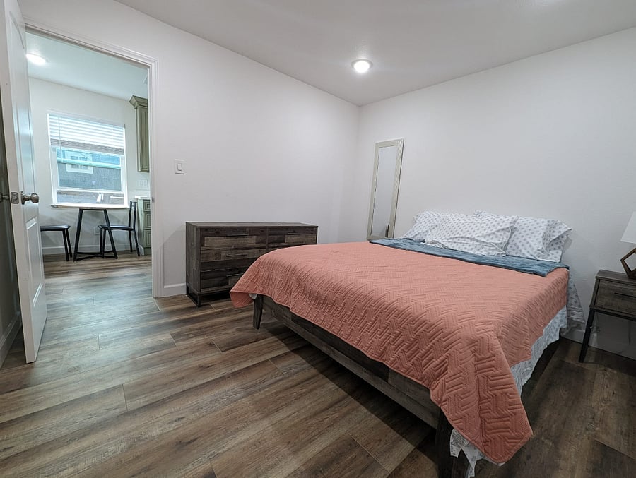 Furnished Finder property 620769_1 photo 4