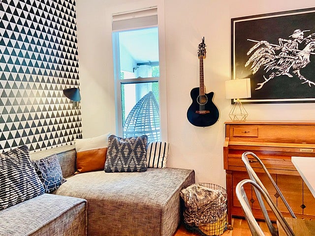 Furnished Finder property 620774_1 photo 3