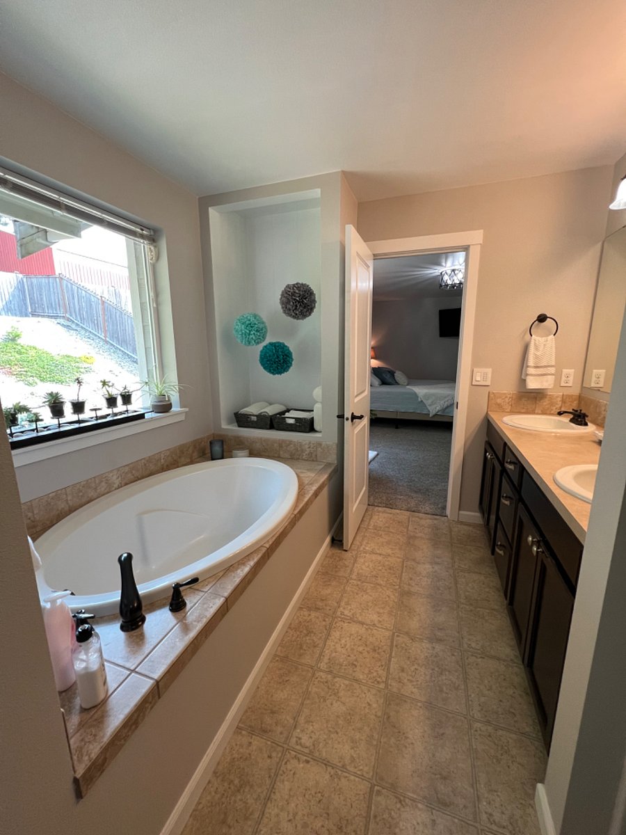Furnished Finder property 620897_1 photo 8