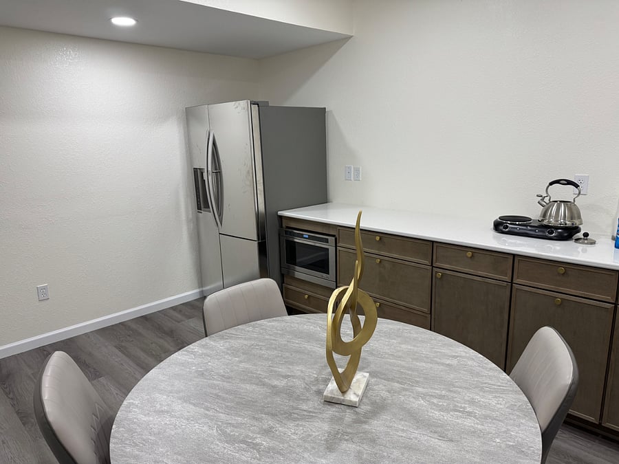 Furnished Finder property 620902_1 photo 8
