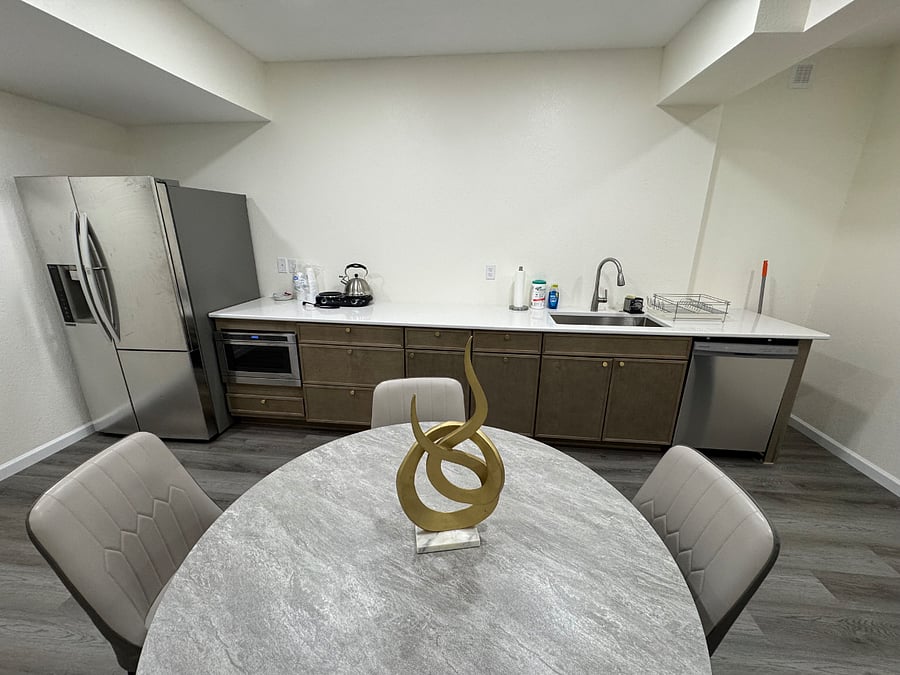 Furnished Finder property 620902_1 photo 35