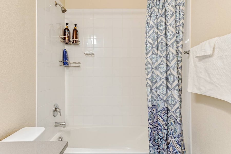 Furnished Finder property 620902_2 photo 7