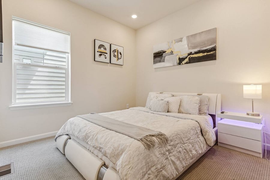 Furnished Finder property 620902_2 photo 22