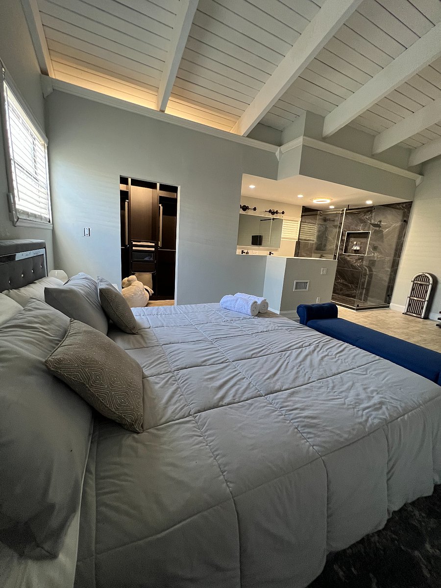 Loft Right View from King Bed