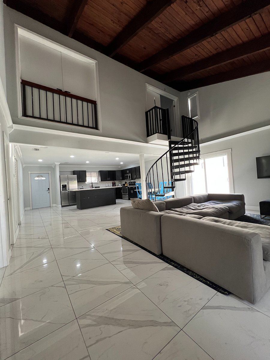 Living Room Left View