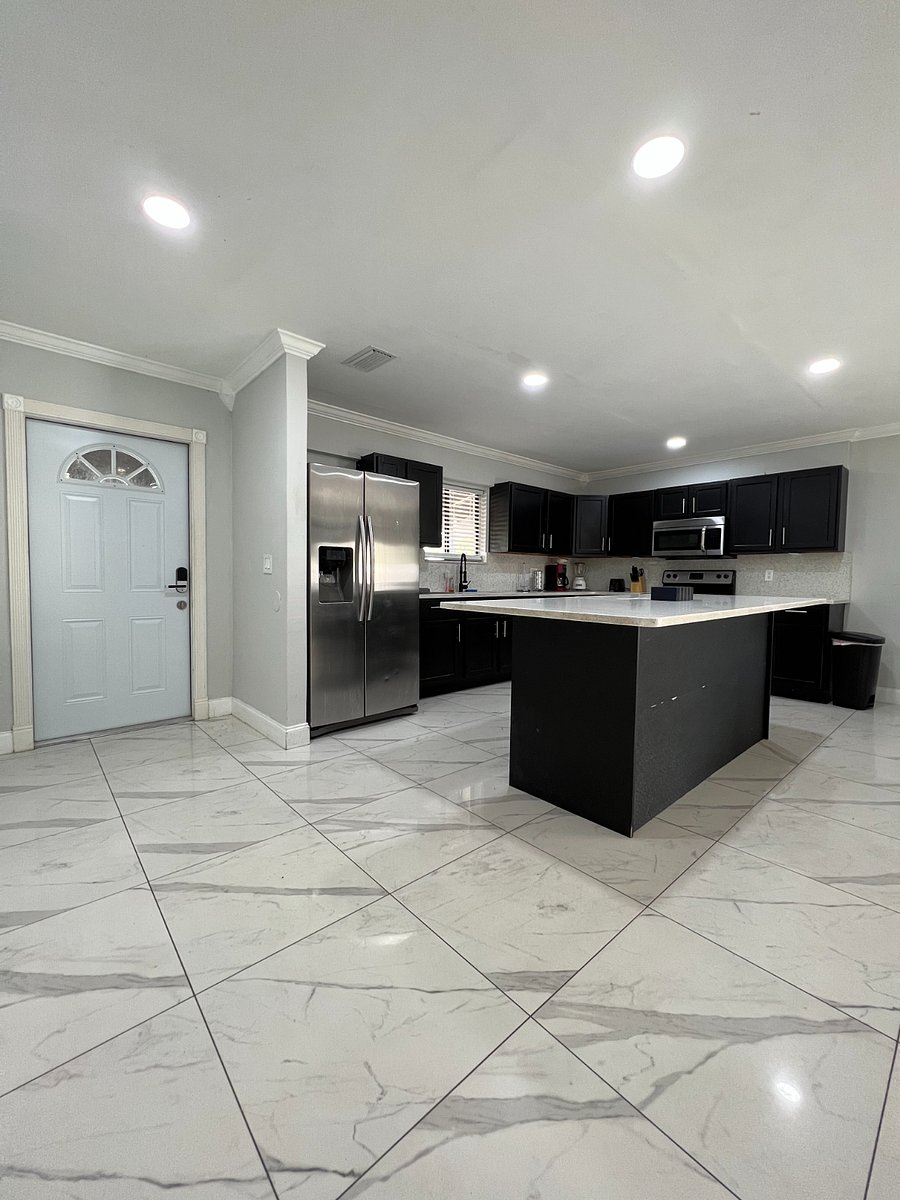 Kitchen & Front Entrance